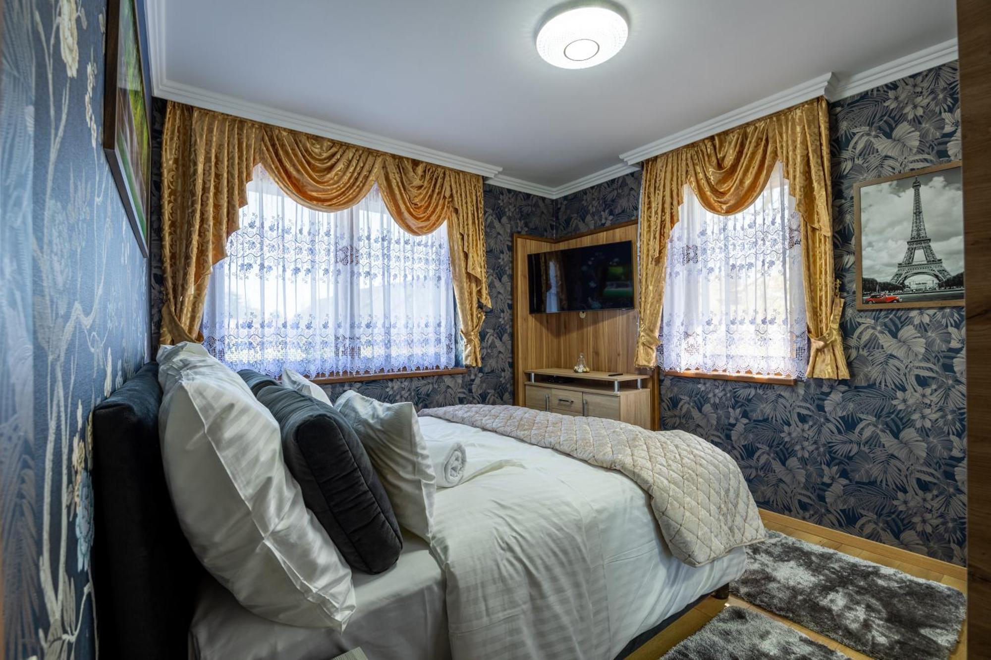 Voeroes Alom Panzio Bed and Breakfast Tiszakécske Buitenkant foto